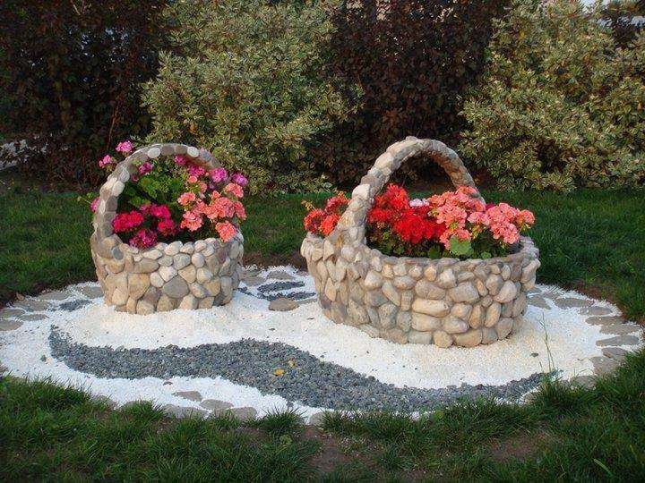 5 Incredible Stone Art Ideas to Spice Up Your Garden