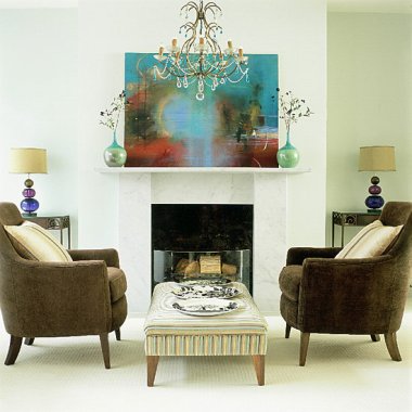 symmetrical-white-living-room-via-housetohome_co