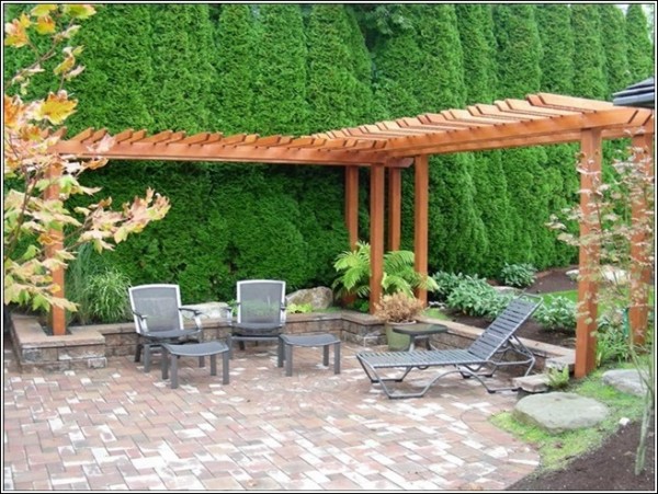 Enhance The Beauty of Your Garden or Patio With a Pergola!