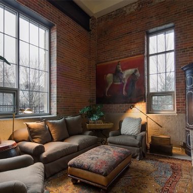 Traditional Living Room wtih Brick Wall Design