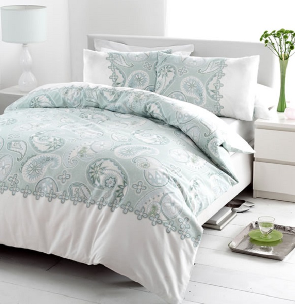 Paisley Bed Covers Can Be Perfect For Your New Home