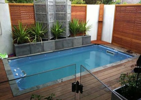 Small-Backyard-Pool-Woohome-4