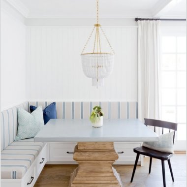 10 Amazing Table Designs for Your Breakfast Nook 5