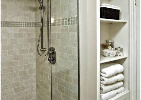 10 Clever Ways to Store Towels Near The Shower Enclosure 3