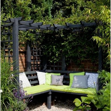 10 Outdoor Seating Nooks You Will Fall in Love With 7