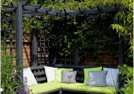 10 Outdoor Seating Nooks You Will Fall in Love With 7