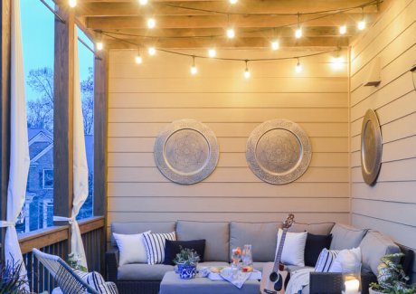 15 Fabulous Ways to Decorate Your Porch Wall fi