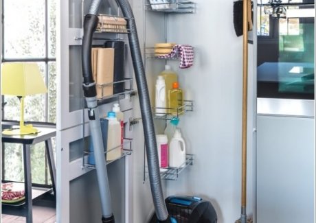 Vacuum Cleaner Storage Ideas 1