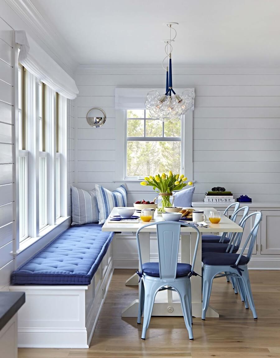 Breakfast Nook Wall Decor Ideas