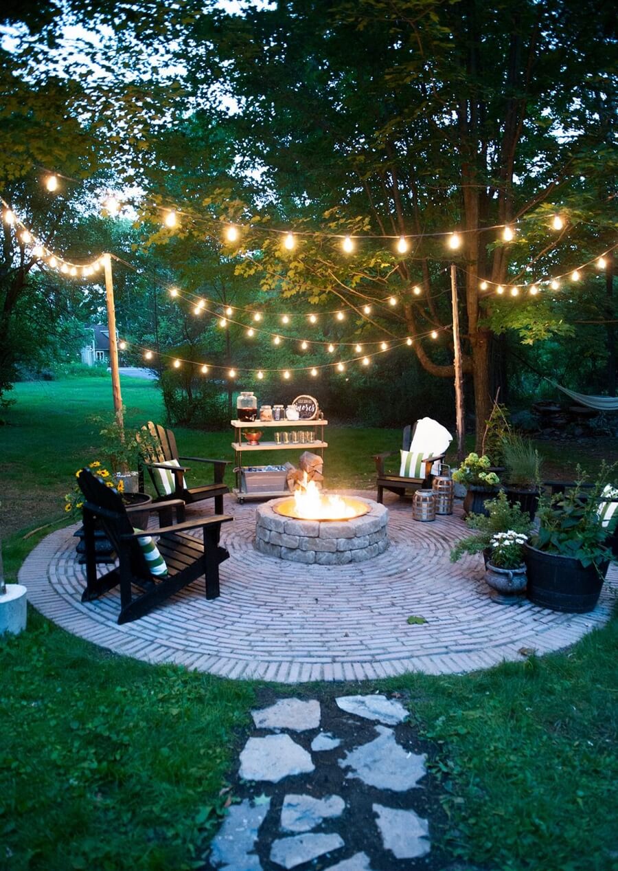 10 Backyard Lighting Ideas For Your Home