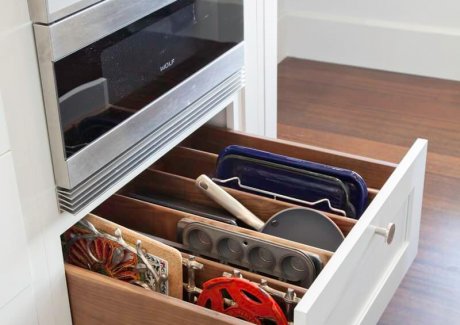 bakeware storage